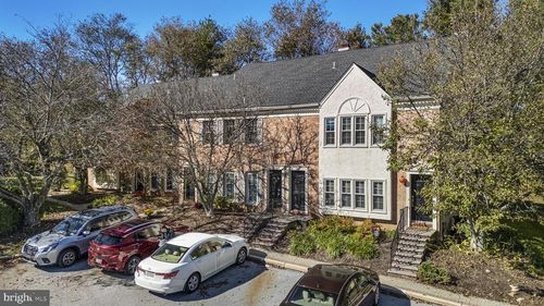 302-302 Everest Cir, WEST CHESTER, PA, 19382-6331 | Card Image
