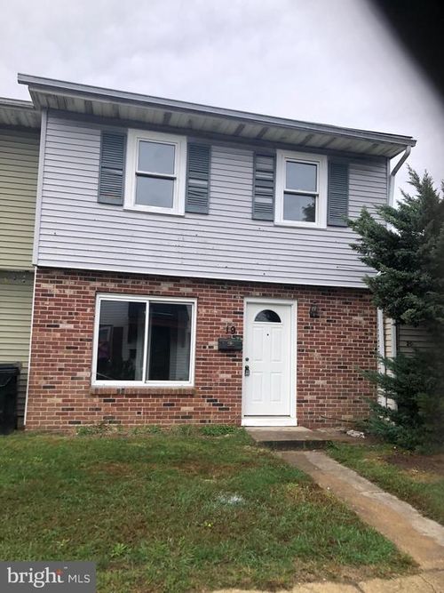 19 Magnolia Ct, SICKLERVILLE, NJ, 08081-2016 | Card Image