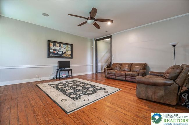 3150 Newburg Rd, House other with 5 bedrooms, 4 bathrooms and null parking in Nazareth PA | Image 14