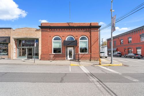 102 N Crosby St, Tekoa, WA, 99033-5128 | Card Image