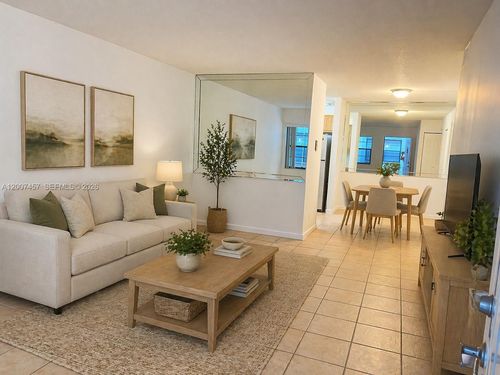 3215-3215 Nw 102nd Ter, Coral Springs, FL, 33065-6132 | Card Image