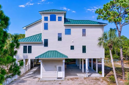 1812 Suzie Ct, St. George Island, FL, 32328 | Card Image