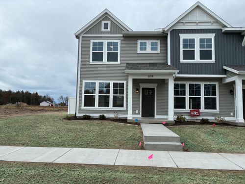 16-6114 Spring Lake Dr, Spring Lake, MI, 49456 | Card Image