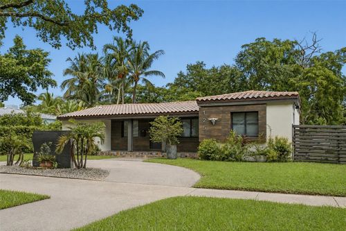 125 Ne 107th St, Miami Shores, FL, 33161-7031 | Card Image