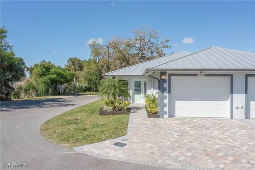 27-185 Village Cir, LABELLE, FL, 33935-4993 | Card Image