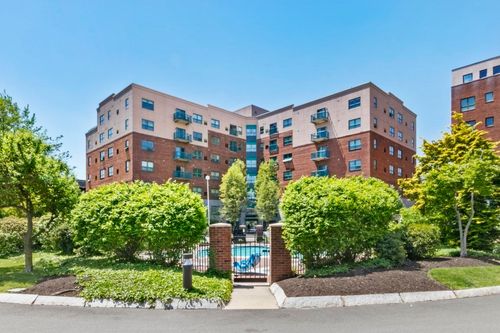 504-175 Cottage St, Chelsea, MA, 02150-3319 | Card Image