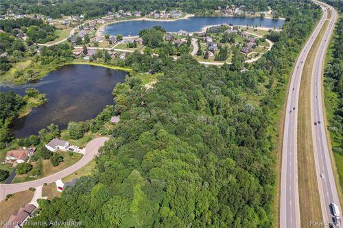 10493 Spring Grv, Brighton, MI, 48114-9684 | Card Image