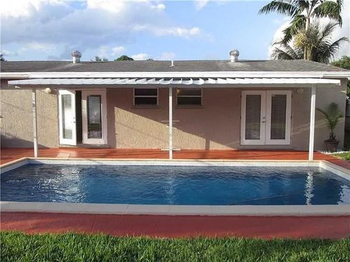 7010 Harding St, Hollywood, FL, 33024-3826 | Card Image