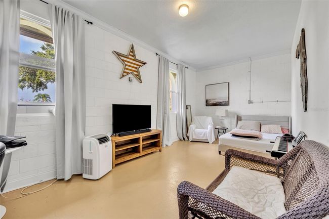 Flex Room | Image 37