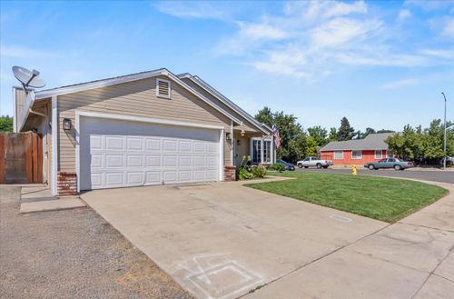 3003 Corinne Ct, Live Oak, CA, 95953-2076 | Card Image