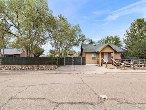 1423 E River St, Pueblo, CO, 81001-4441 | Card Image