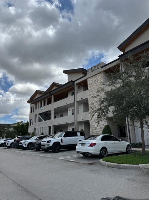 apt-33-7915 Nw 104th Ave, Doral, FL, 33178-4474 | Card Image