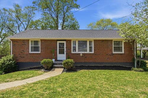 250 Bonnacroft Dr, Hermitage, TN, 37076-1113 | Card Image