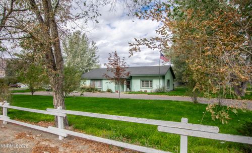1435 S Bridge St, Winnemucca, NV, 89445-3806 | Card Image