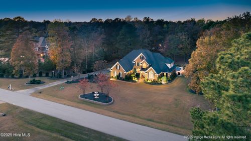 951 White Horse Dr, Greenville, NC, 27834-7756 | Card Image