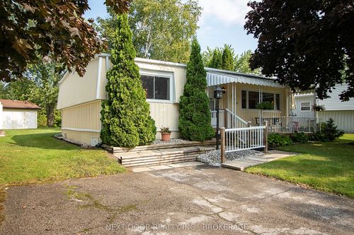 199 Pebble Beach Pky, Grand Bend, ON, N0M1T0 | Card Image