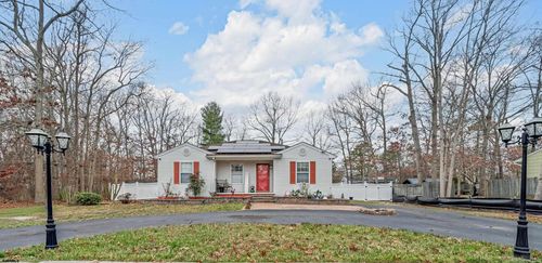 303 Martin L King Ave, Egg Harbor Township, NJ, 08234-5272 | Card Image