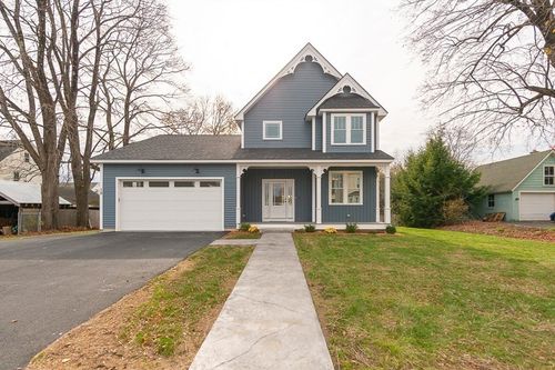 10 Pleasant St, Baldwinville, MA, 01436-1070 | Card Image