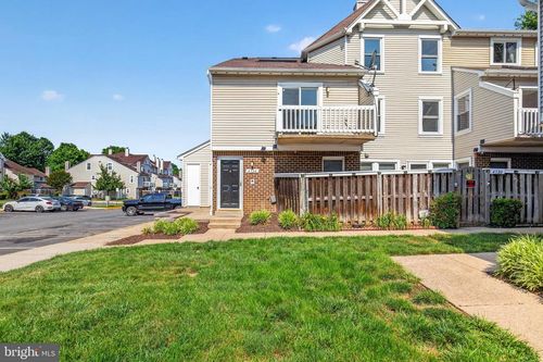 23-4324 Pembrook Village Dr, ALEXANDRIA, VA, 22309-1850 | Card Image