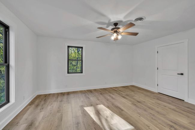 Bedroom upstairs(there are 3 of them) | Image 36