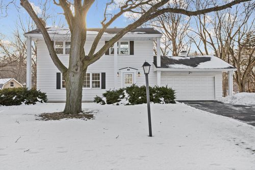 101 Heritage Cir N, Burnsville, MN, 55337-2668 | Card Image