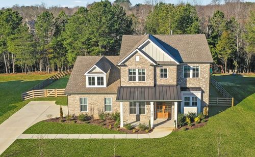 7440 Atwater Cir, Fairview, TN, 37062-2200 | Card Image