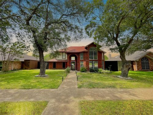 1417 Horton Dr, Cedar Hill, TX, 75104-1327 | Card Image