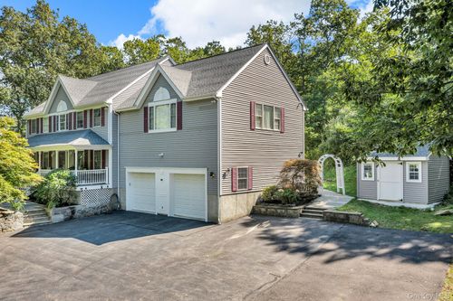 26 Bradley Dr, Brewster, NY, 10509-6128 | Card Image