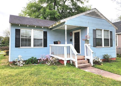 271 E Linden St, Shreveport, LA, 71104-4611 | Card Image