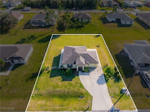 216 Des Cartes St, FORT MYERS, FL, 33913-2404 | Card Image