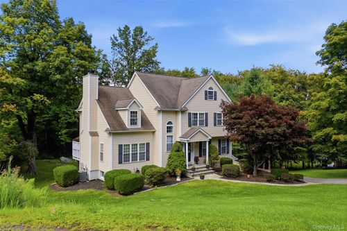 49 Millstream Court, Pawling, NY, 12564 | Card Image