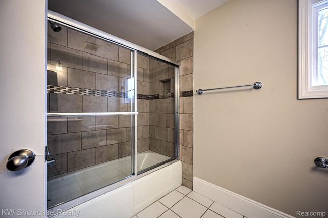 4238 Still Meadow Ln, House other with 4 bedrooms, 3 bathrooms and null parking in West Bloomfield MI | Image 46