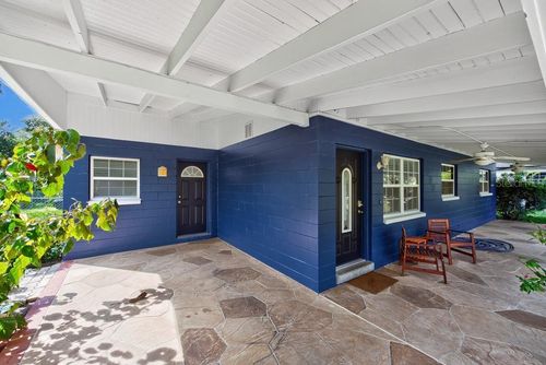 1708 Pond Lake Dr, Tampa, FL, 33612-3955 | Card Image