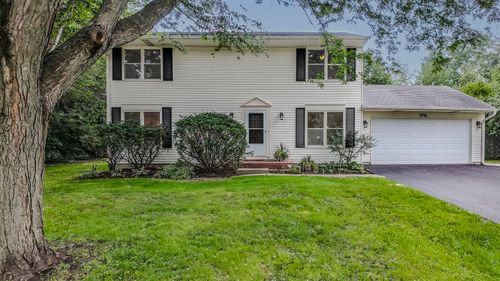 1936 South St, Geneva, IL, 60134-2549 | Card Image