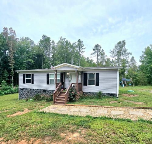 2057 Old Peach Tree Rd, Green Bay, VA, 23942 | Card Image