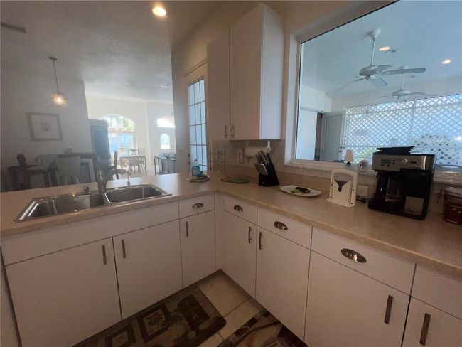 5011 Key Largo Dr, House other with 3 bedrooms, 2 bathrooms and null parking in PUNTA GORDA FL | Image 17