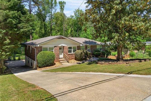 1360 Willivee Dr, Decatur, GA, 30033-3726 | Card Image