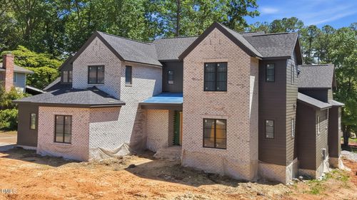 1221 Gunnison Pl, Raleigh, NC, 27609-5103 | Card Image