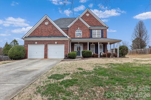 186 Autumn Frost Ave, Statesville, NC, 28677-9057 | Card Image