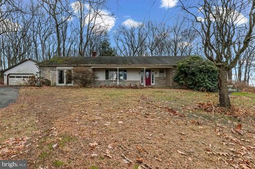 70 E Friendship Church Rd, COATESVILLE, PA, 19320-4944 | Card Image