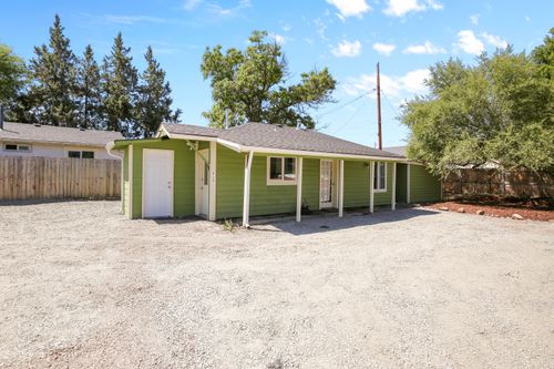 517 Kenwood Ave, Medford, OR, 97501-2475 | Card Image