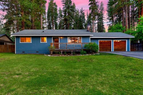 10895 Jeffery Pine Rd, Truckee, CA, 96161-2158 | Card Image