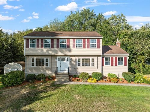 4 Fairview Dr, Westford, MA, 01886-2010 | Card Image