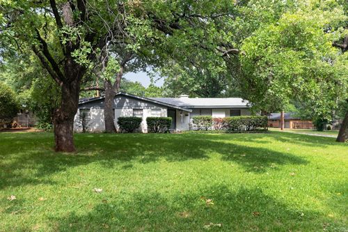 341 Arcadia Street, Hurst, TX, 76053 | Card Image
