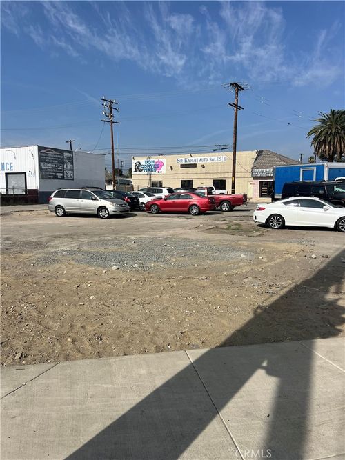 661 E Holt Blvd, Ontario, CA, 91761-1709 | Card Image