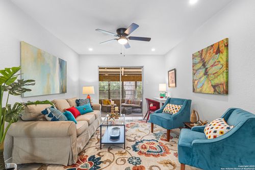 112 Meadow Way, Converse, TX, 78109-2514 | Card Image