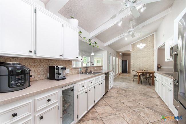 812 Trail Crest Dr, House other with 4 bedrooms, 2 bathrooms and null parking in Harker Heights TX | Image 14