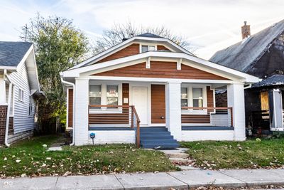 925 N Oxford Street, House other with 3 bedrooms, 2 bathrooms and null parking in Indianapolis IN | Image 2