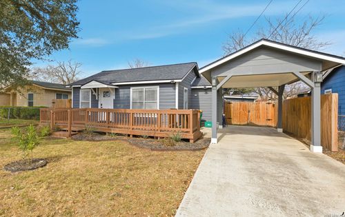 413 Wright Blvd, Universal City, TX, 78148-4338 | Card Image