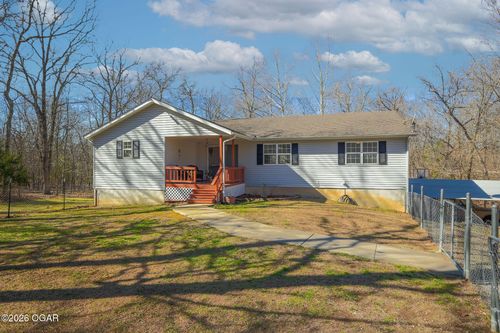 4815 Kingswood Ln, Diamond, MO, 64840-9112 | Card Image